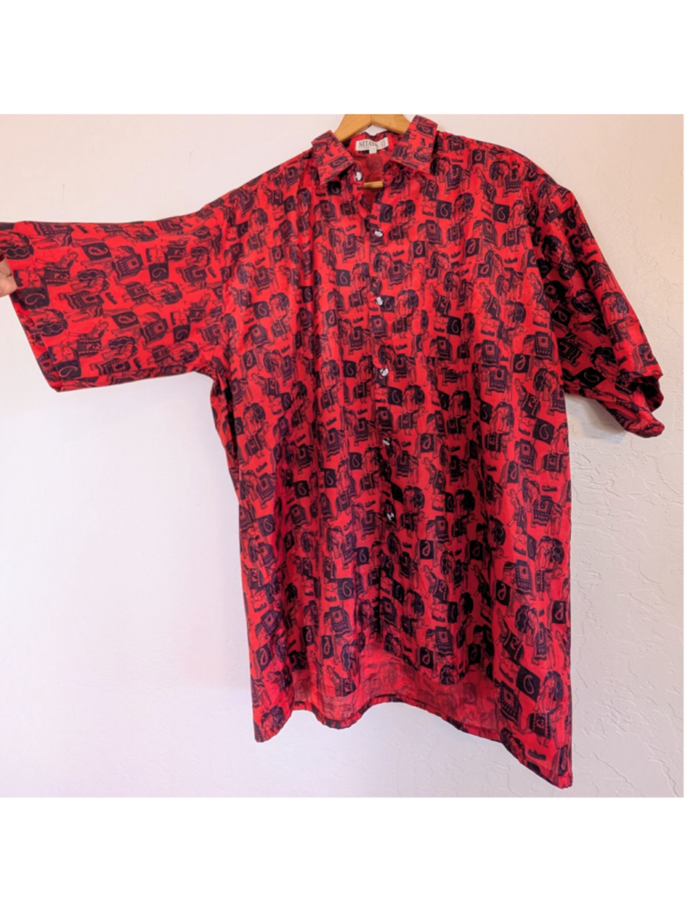 Thai Silk Elephant Print Shirt Mens XL Red Black Button Up Resort Festival - Picture 4 of 8